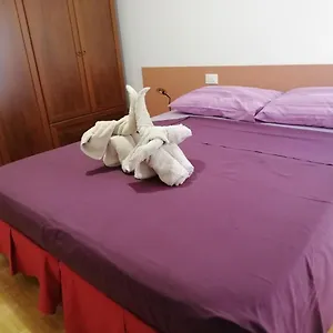  Apartment Rosso